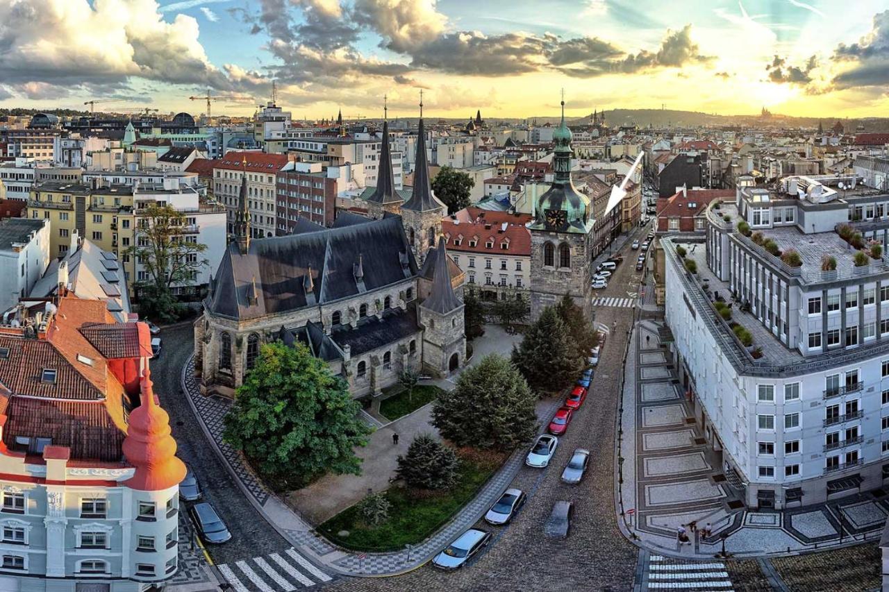 Apartament Peter's Tower Praga