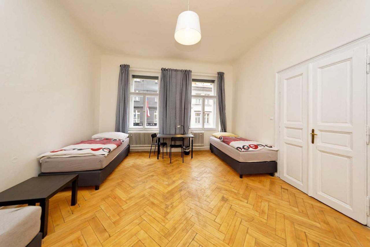 Apartament Peter's Tower Praga